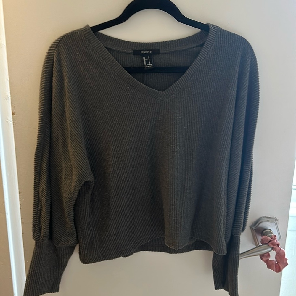 Forever 21 Sweater